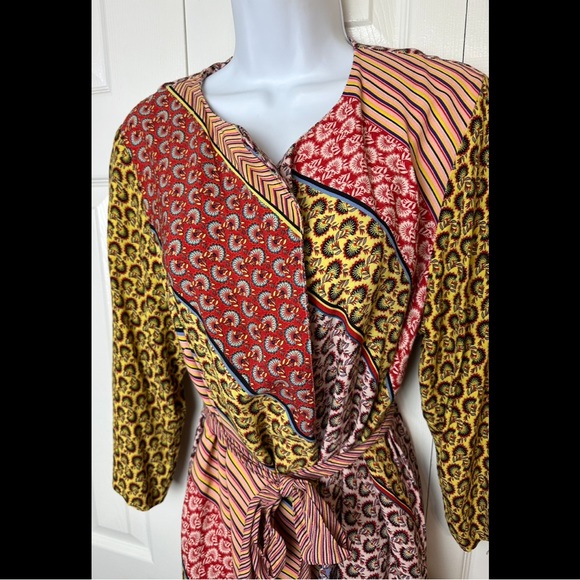 CAbi Poet Jacket #5664 Pockets a belt Tie boho Mixed Media Patchwork Robe Floral - Picture 7 of 16